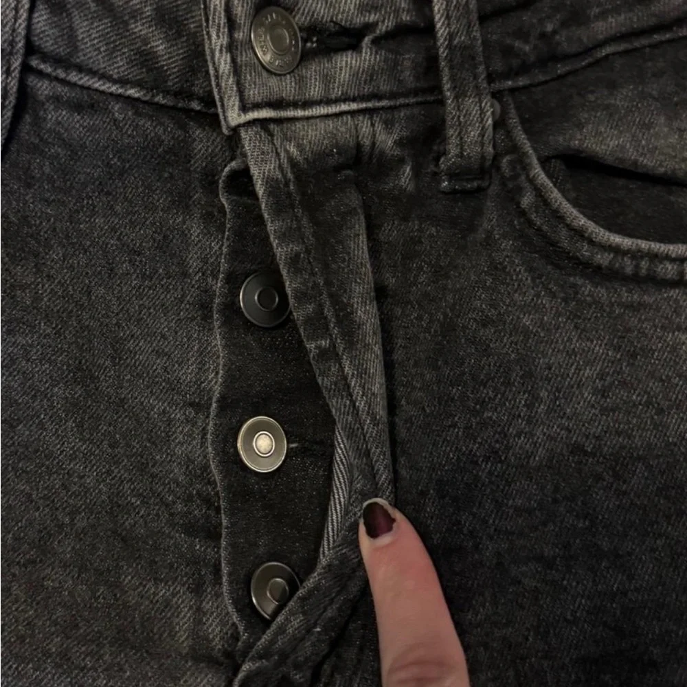 Wild Fable Women’s Black Straight Jeans - Picture 4 of 5